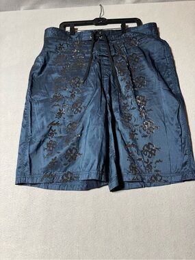 Y2K FUBU Navy Blue Floral-Print Flat Front Shorts Size 38